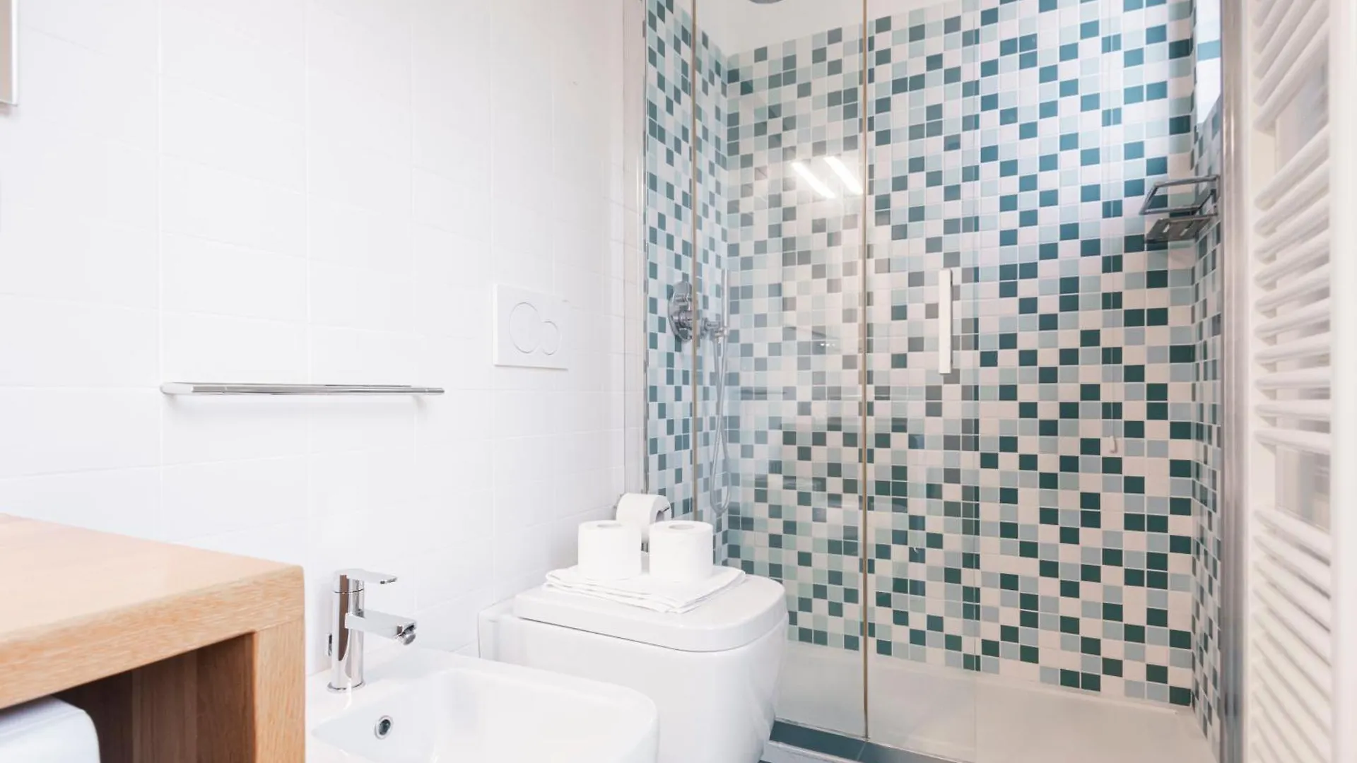 Amazing Flat Near Duomo & Colonne Di San Lorenzo By Easylife Milão