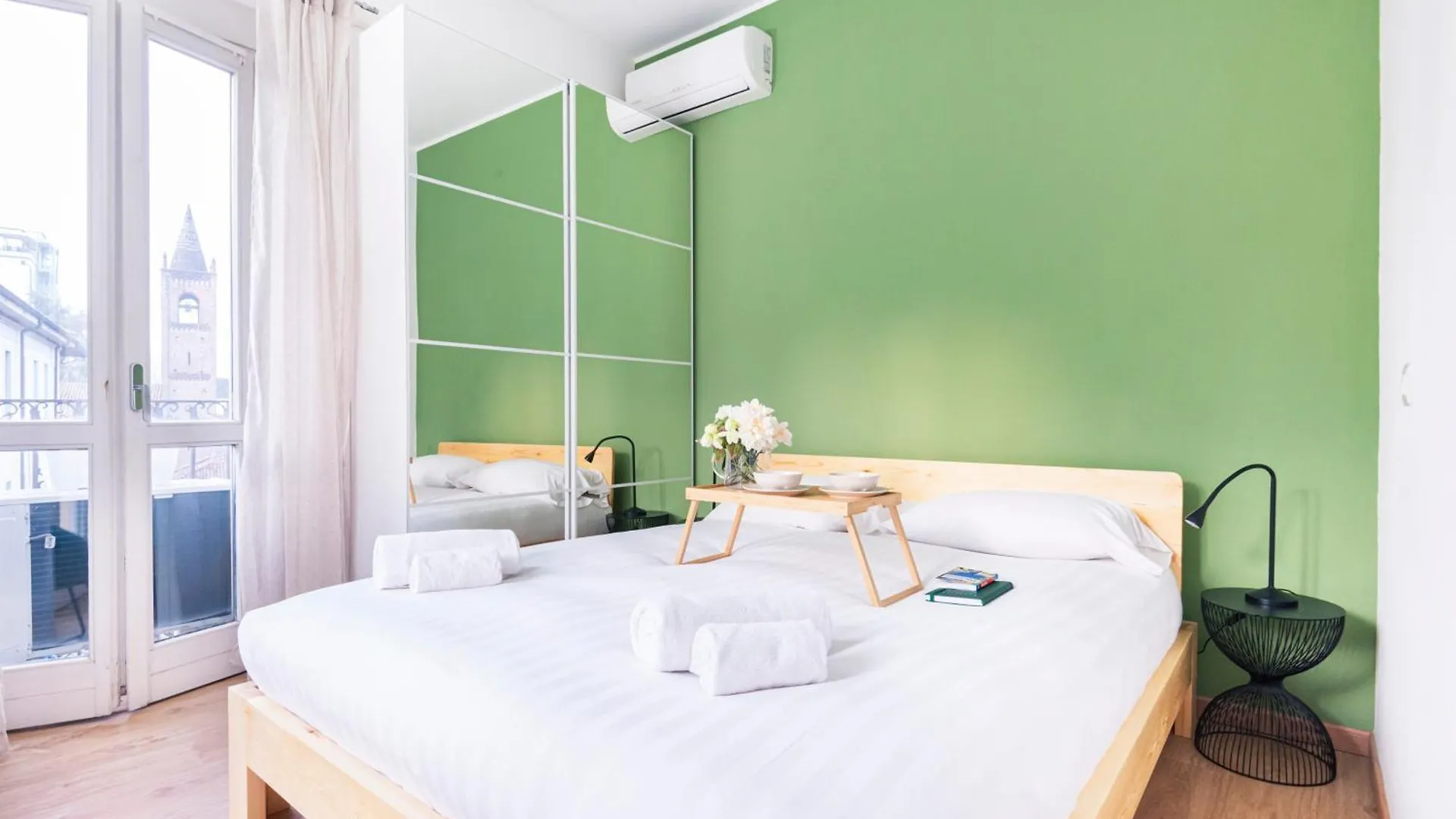 Apartamento Amazing Flat Near Duomo & Colonne Di San Lorenzo By Easylife Milão Itália