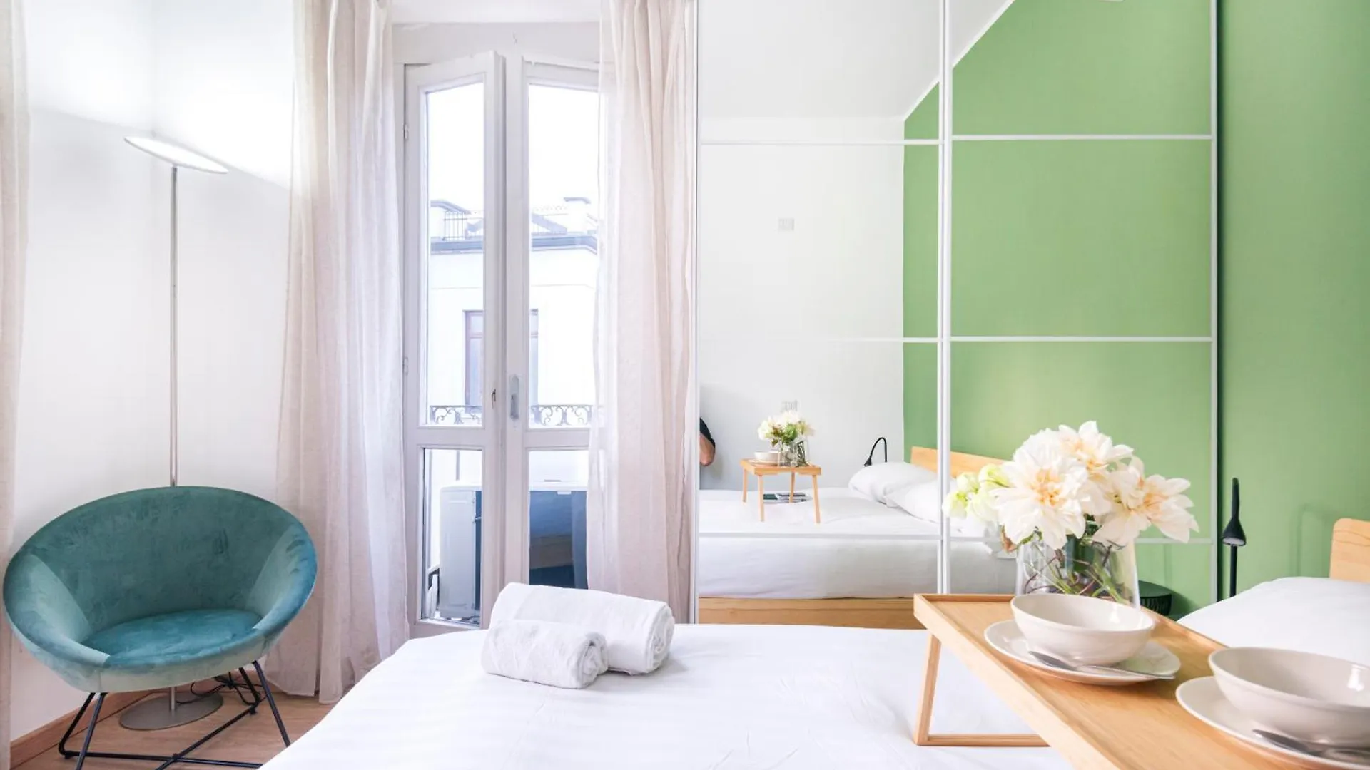 Amazing Flat Near Duomo & Colonne Di San Lorenzo By Easylife Milão Itália